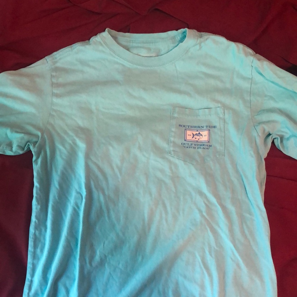 Southern tide t shirt